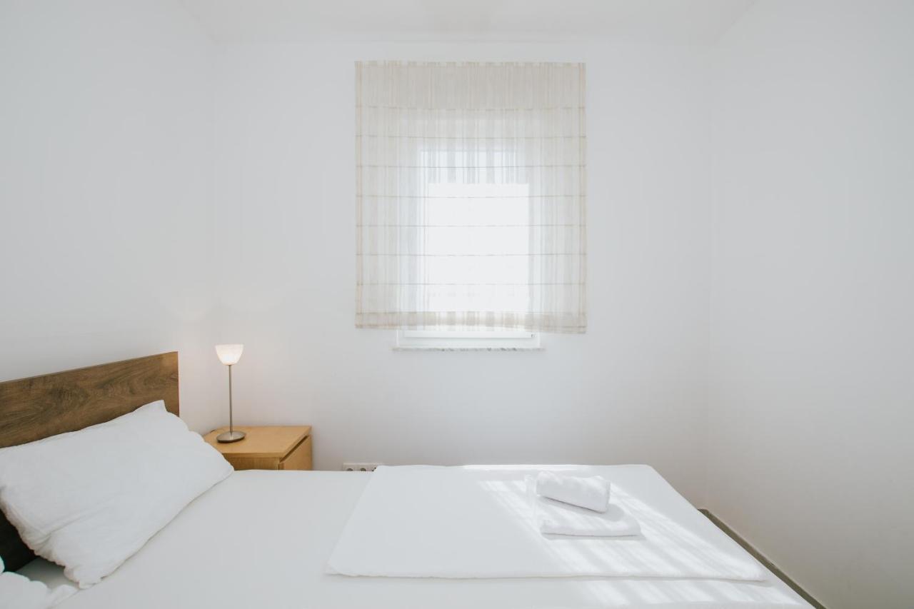 트로기르 Apartman Sunny 아파트 외부 사진